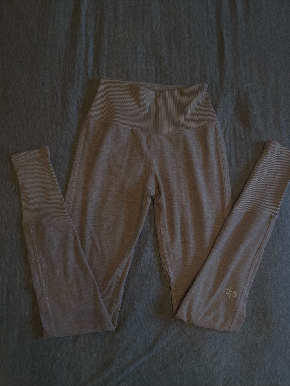 Alo Yoga Leggings